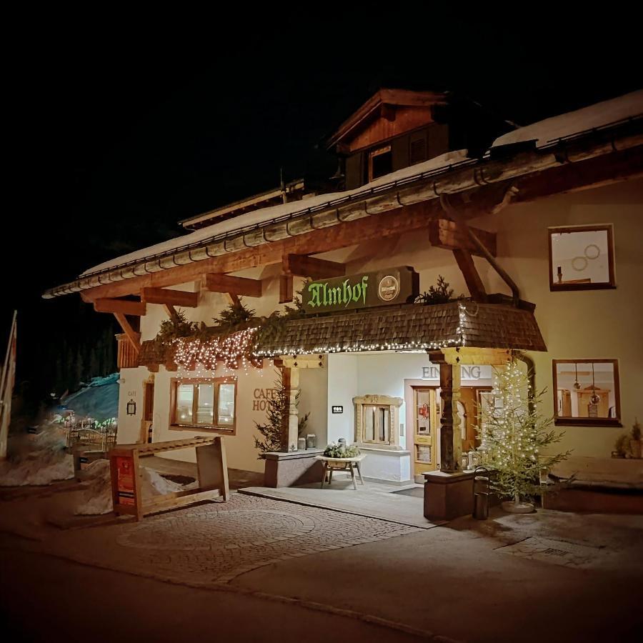 Hotel Almhof Хохфуген Екстериор снимка