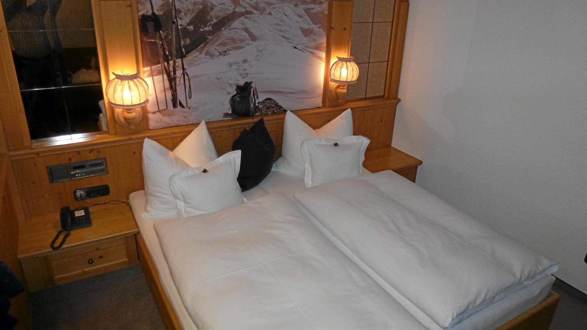 Hotel Almhof Хохфуген Стая снимка