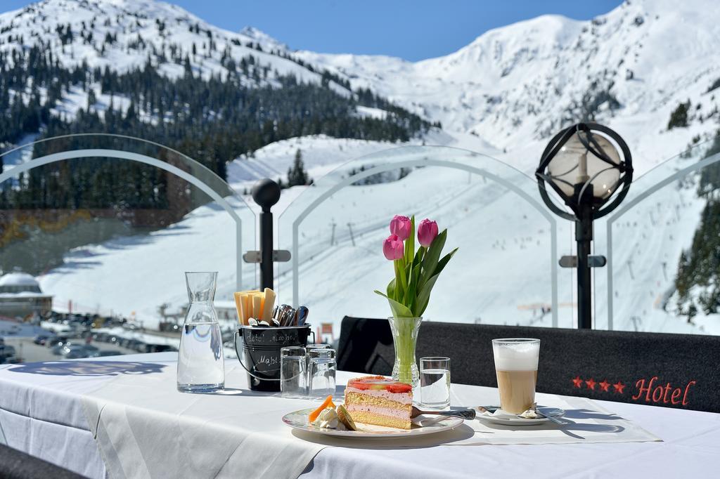 Hotel Almhof Хохфуген Екстериор снимка